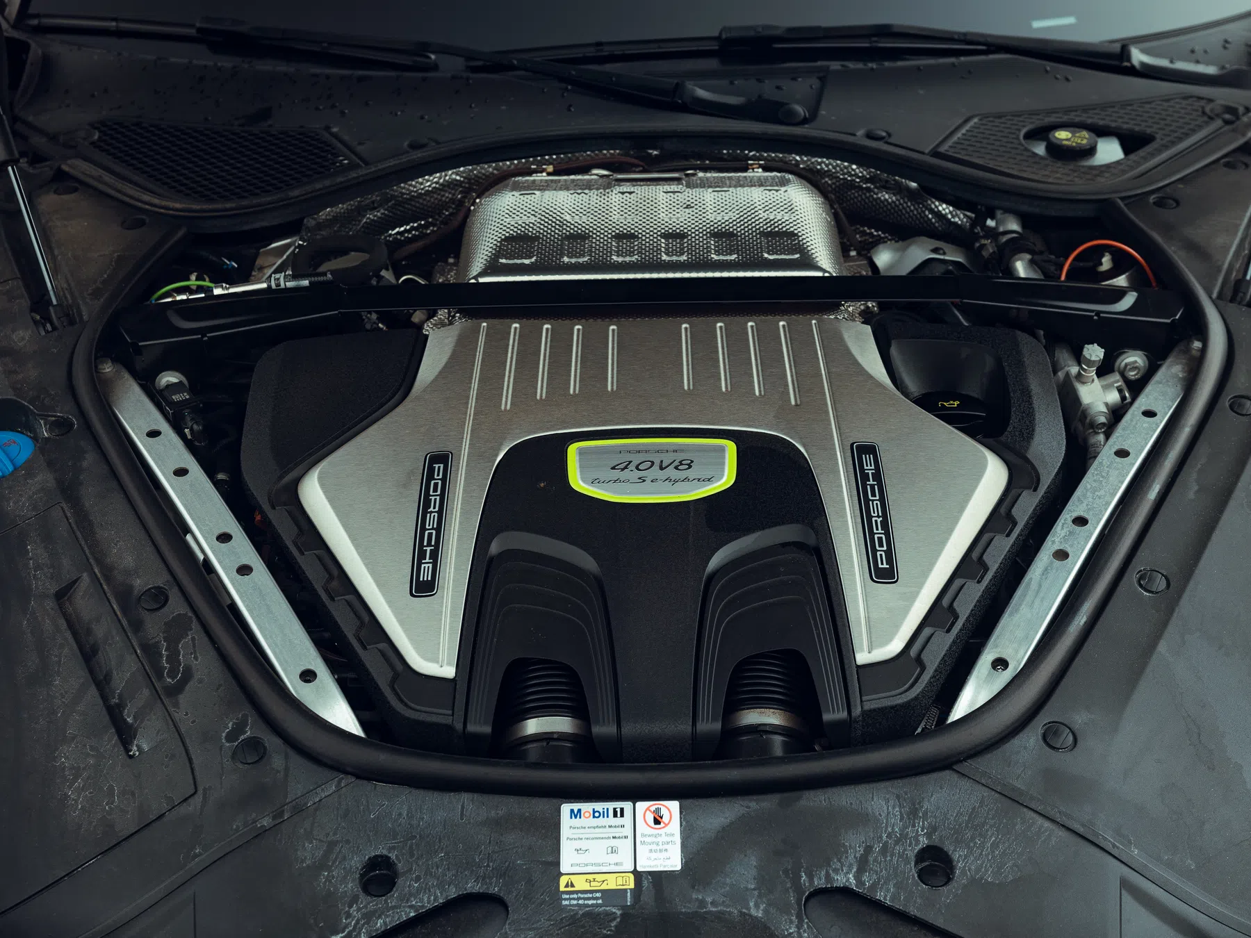 Porsche Panamera Turbo S E-Hybrid